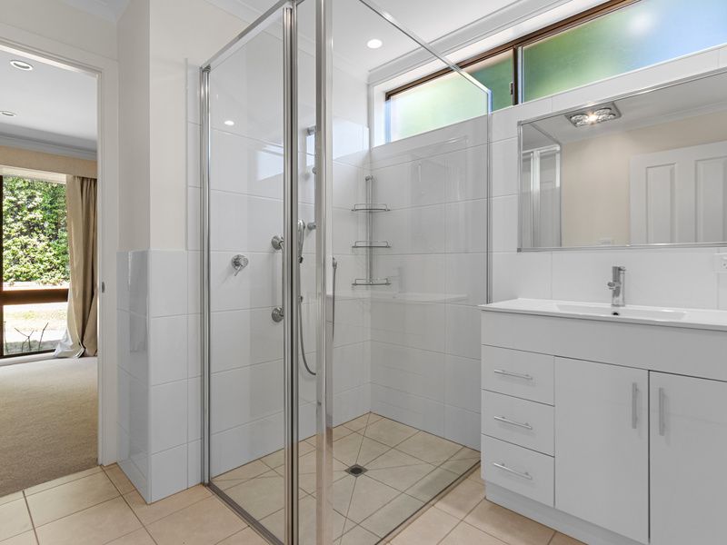 Stylish, Low-Maintenance Living with Private Courtyard