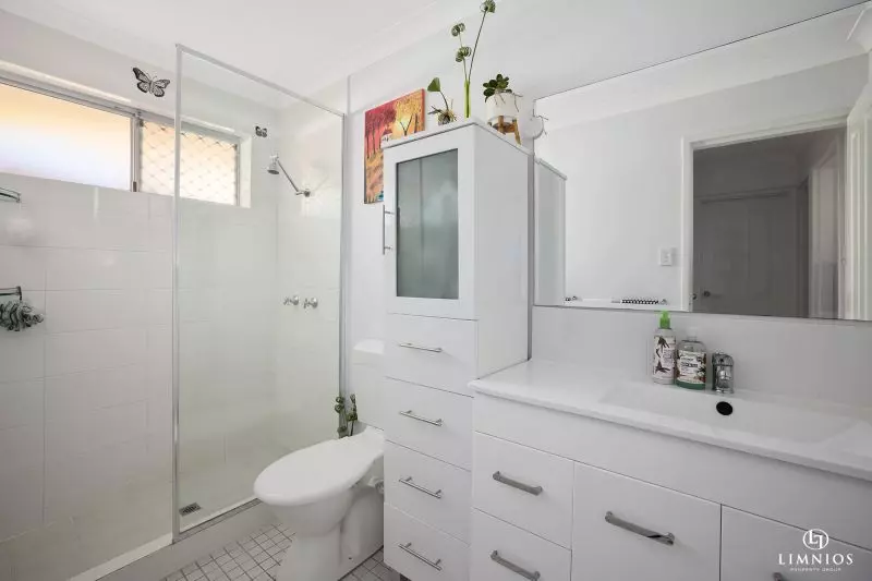 Pretty as a picture!