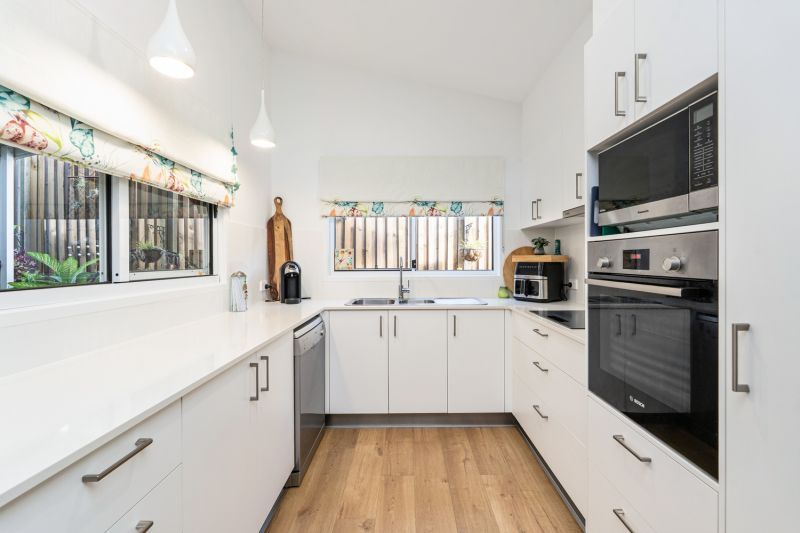 Fresh, Modern Living - Prime Location