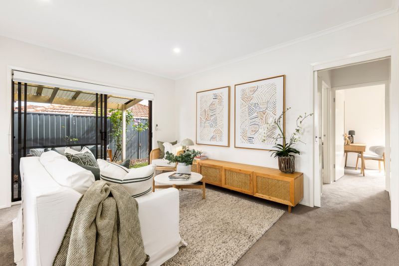 Unique two-bedroom villa close to community centre