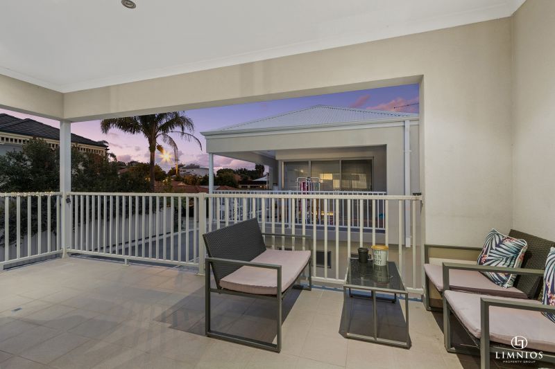Top Floor Apartment