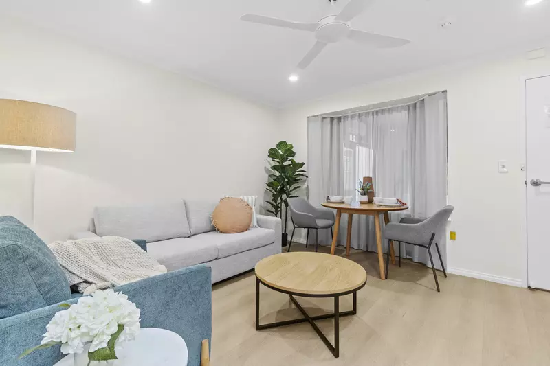 Fresh Finish, Ideal Location