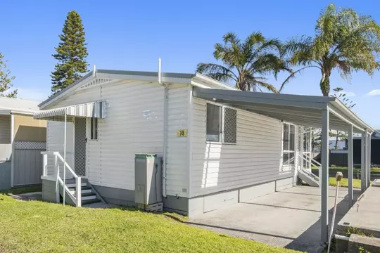 Jettys by the Lake - Site 74