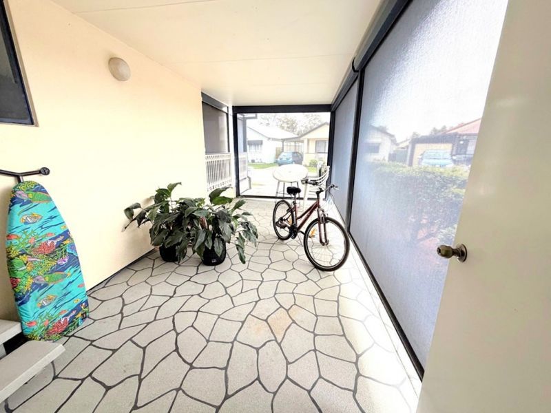 2-street access & Extra Yard & Office