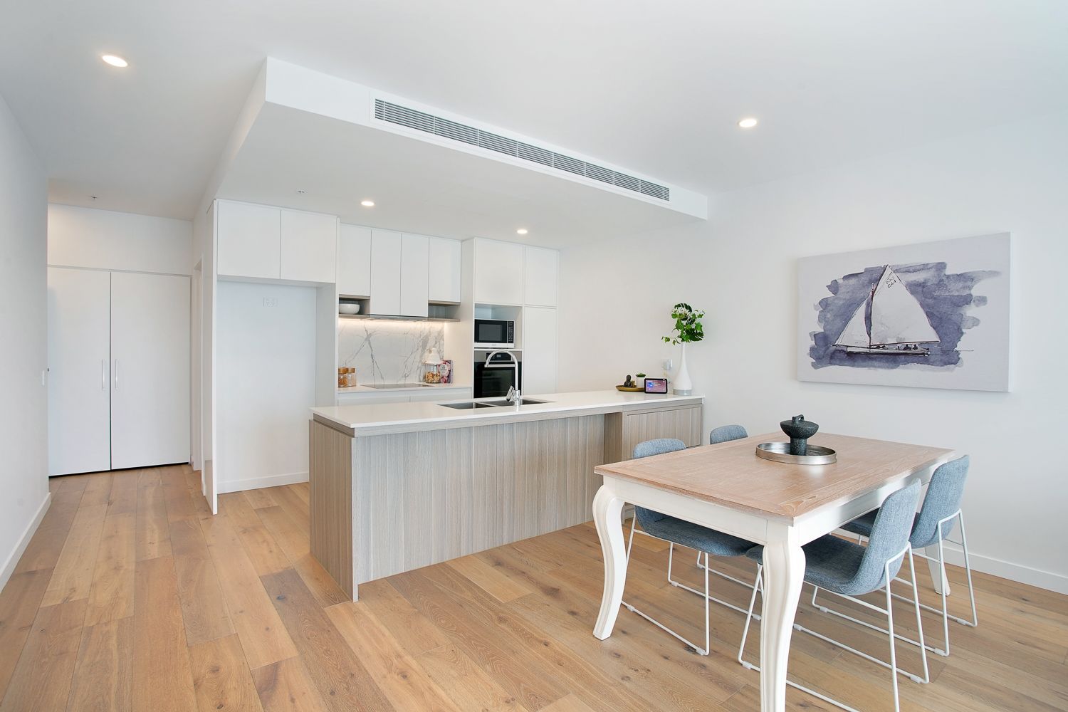 Light filled with generous proportions 