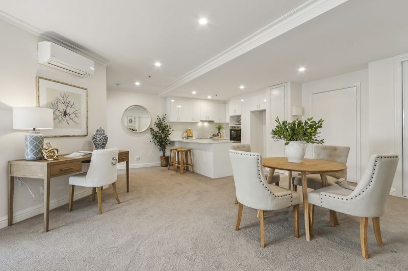 Light, bright & spacious two-bedroom apartment