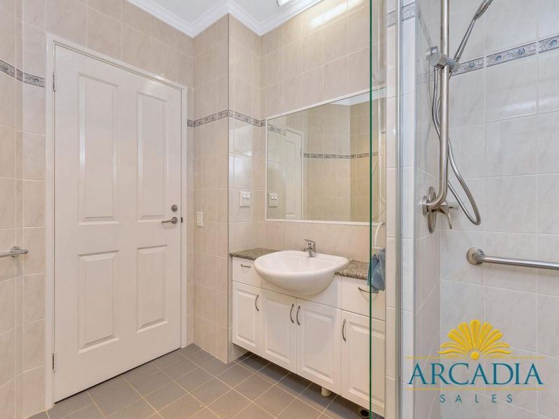 THE BEAUMONT SWANBOURNE - East Facing Two Bedroom  Apartment