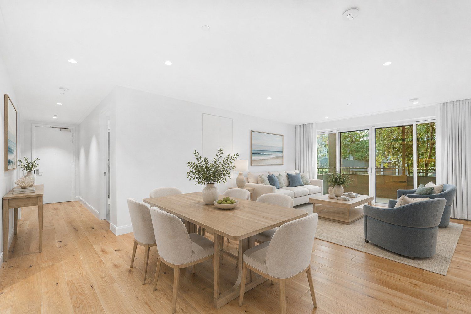 Three-Bedroom Apartment in Pet-Friendly Gordon Quarter