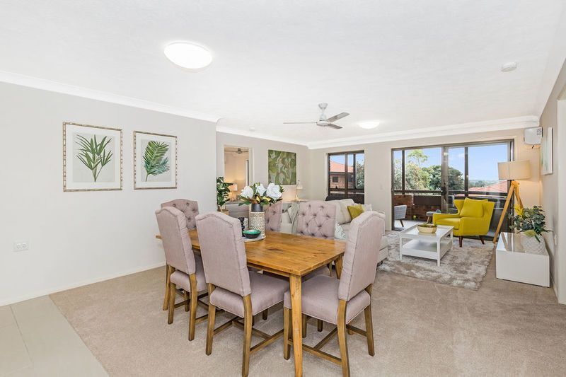Beautifully Refurbished Three-Bedroom Villa with Spacious Balcony and North-Facing Views