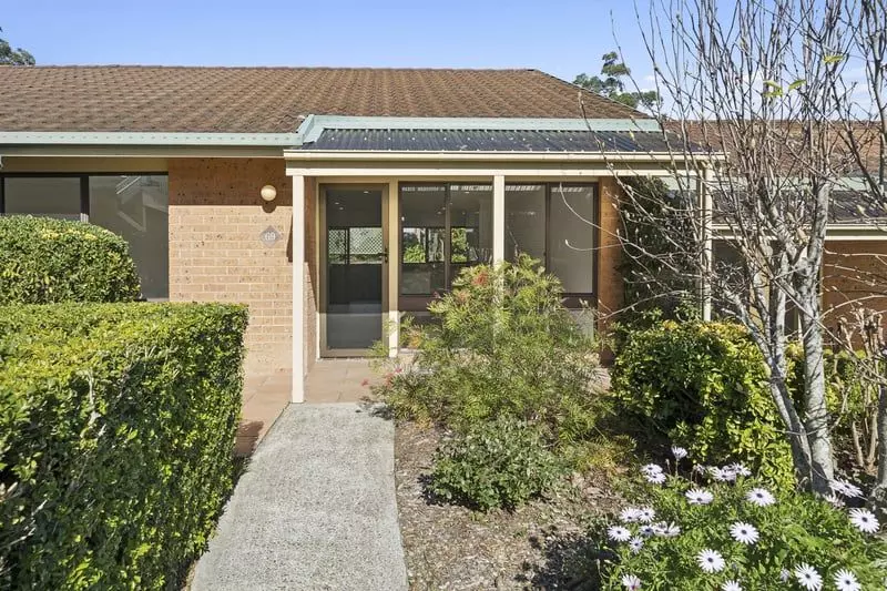 Brand New Relaxed Living in a Beautifully Updated Villa