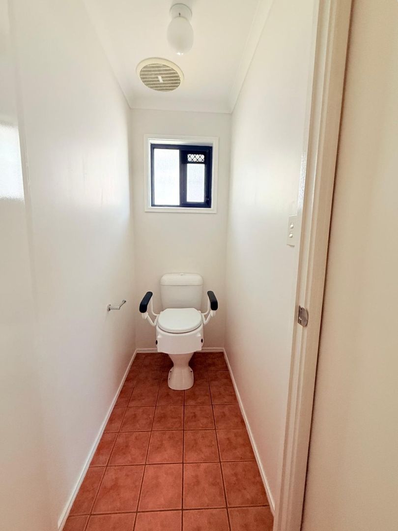 2 Bedroom home - Fresh and Ready to Move In - Over 50's Lifestyle complex