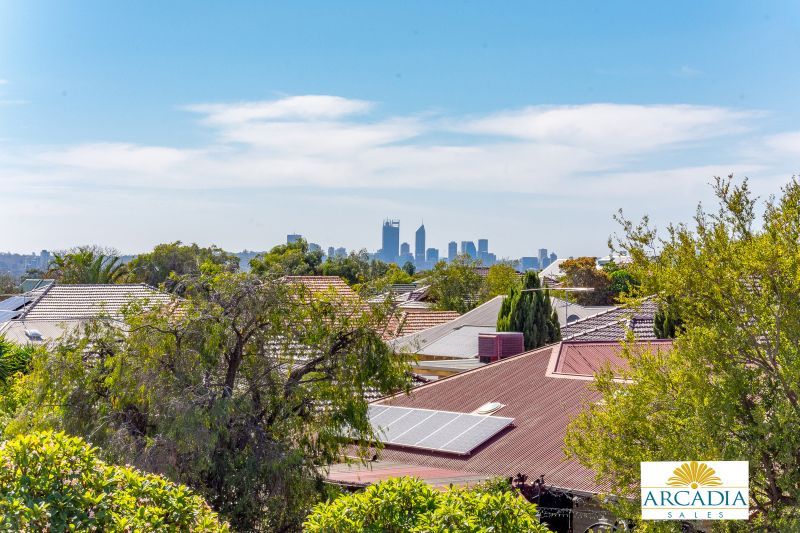 ARCADIA WATERS BICTON - This Apartment is Sure to Impress...