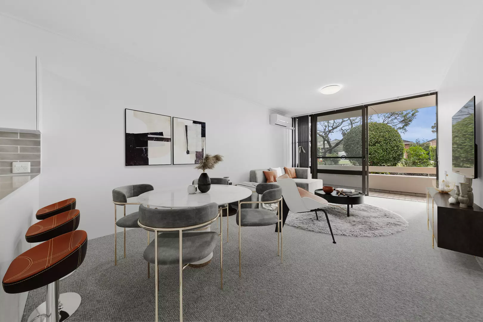 Beautifully Refurbished 2-Bedroom Unit Available