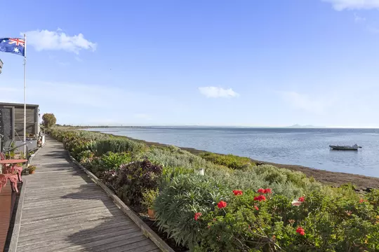 Discover Over 50s Waterfront Living