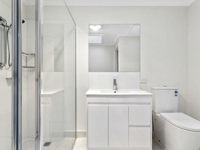 Freshly Updated Unit in a Wonderful Location