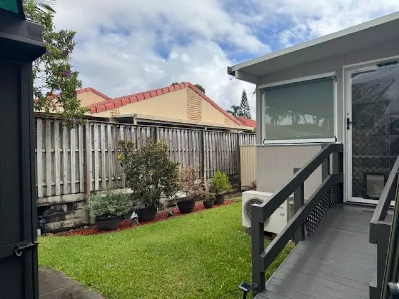 Luxurious Home with Abundant Features!