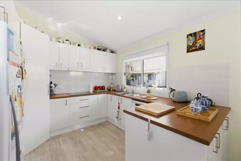 Charming Two-Bedroom Cottage