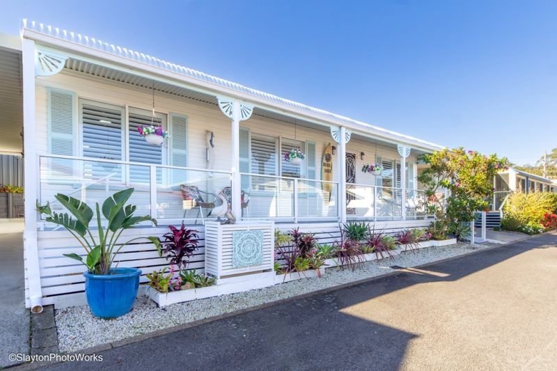 Refined Coastal Living