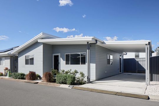 3-bedroom 'near new' home. Move-in ready.