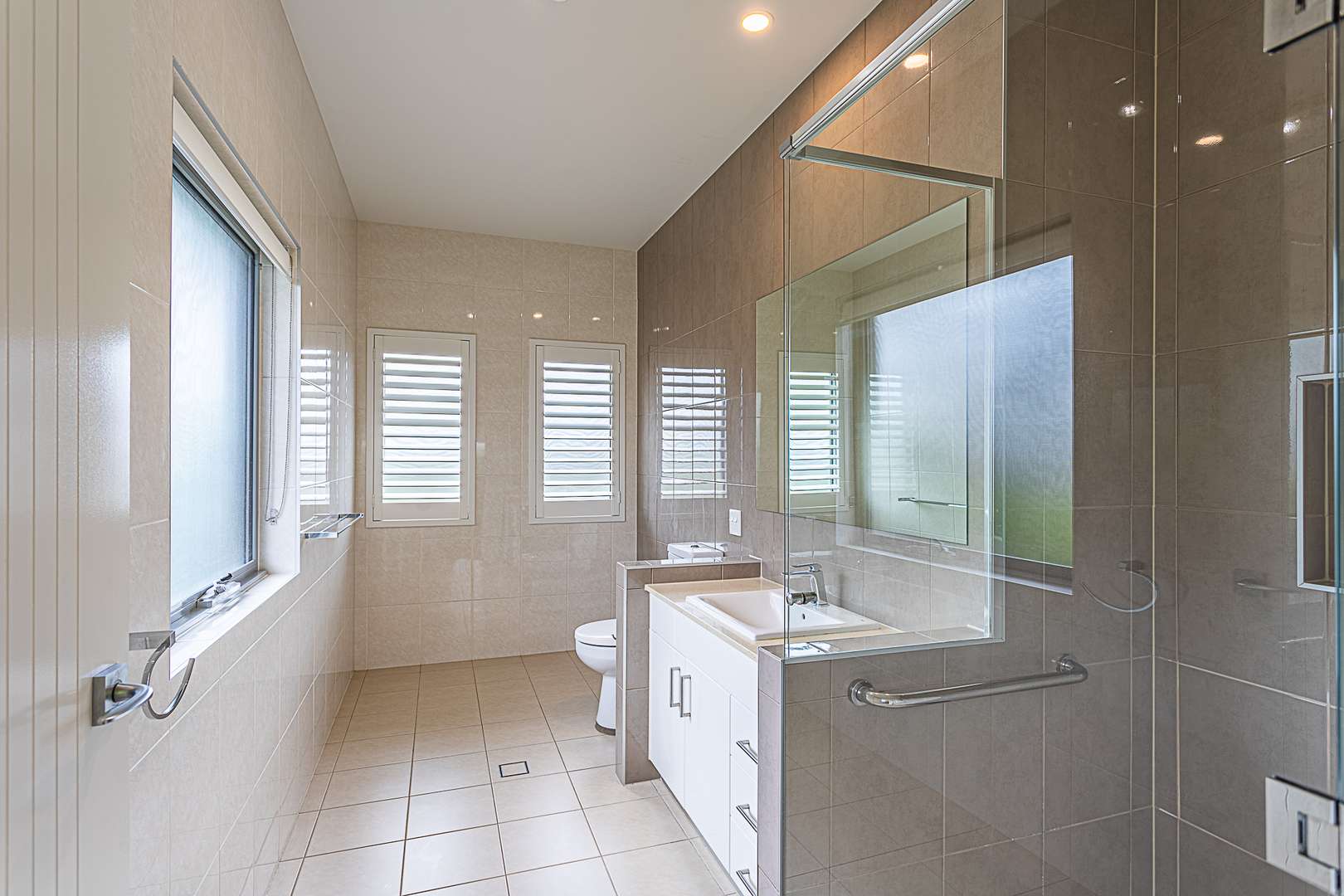 Cezanne III- by Palm Lake Resort Tea Gardens