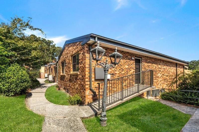 Stylish Refurbished Unit with Spacious Balcony for Relaxing