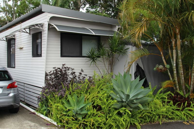 Colonial Tweed Holiday and Home Park.