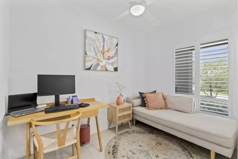 Site 153 - Established Kalbar