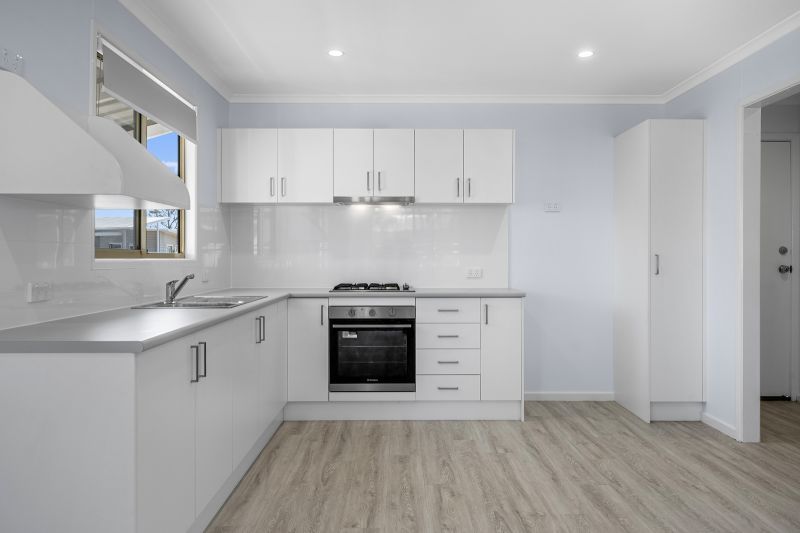 Fully Refurbished Home - Downsize in Style!