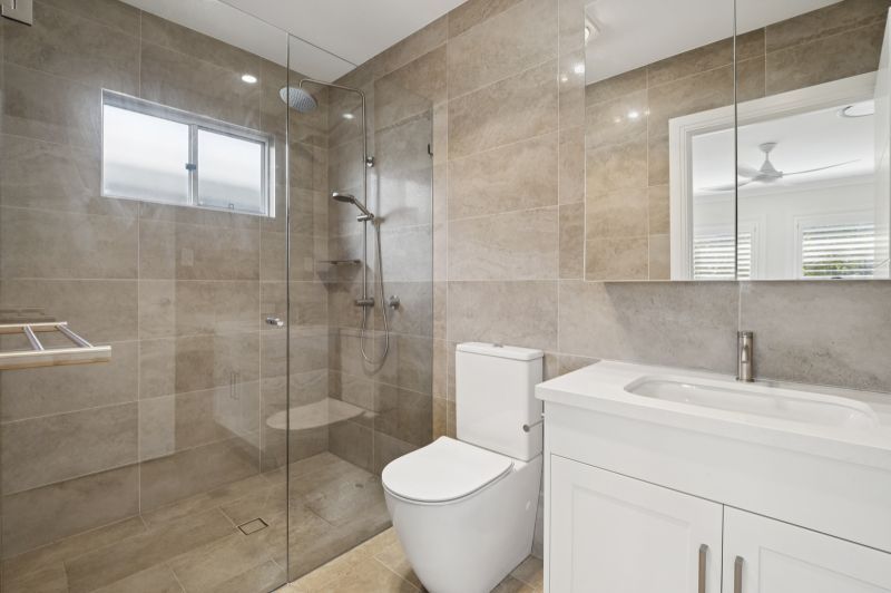 Spacious Retreat with Bushland Views