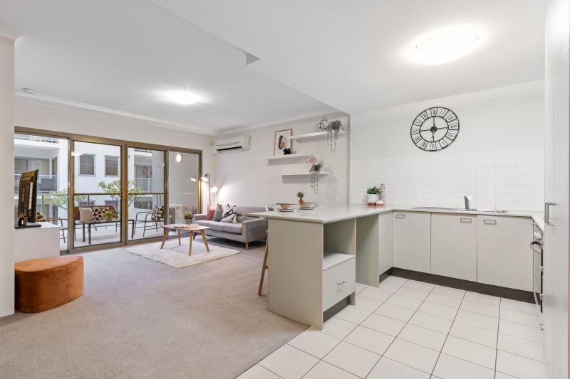 Spacious Modern & Central Home!