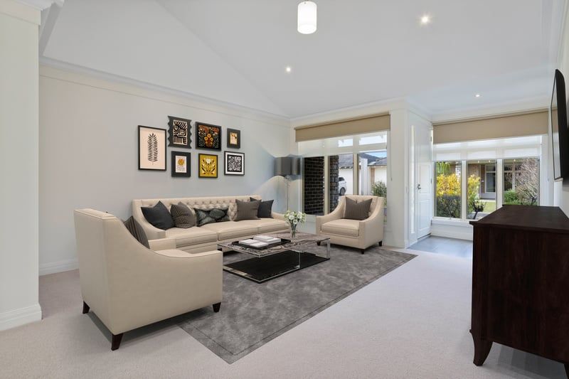 Bright, Refreshed Unit in Quiet Court Setting