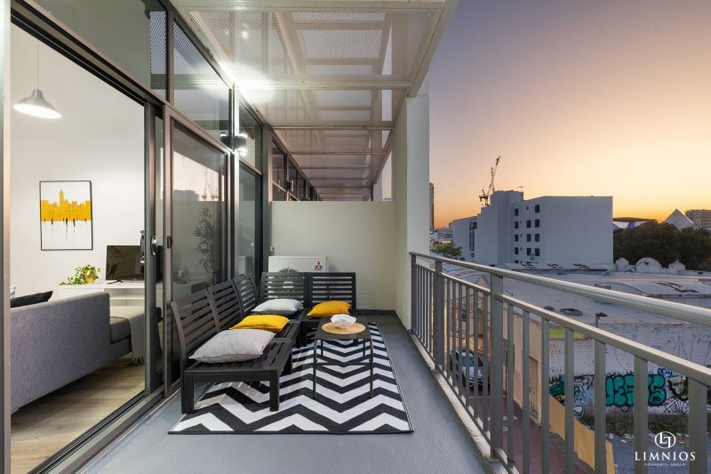 Vibrant Inner City Living!