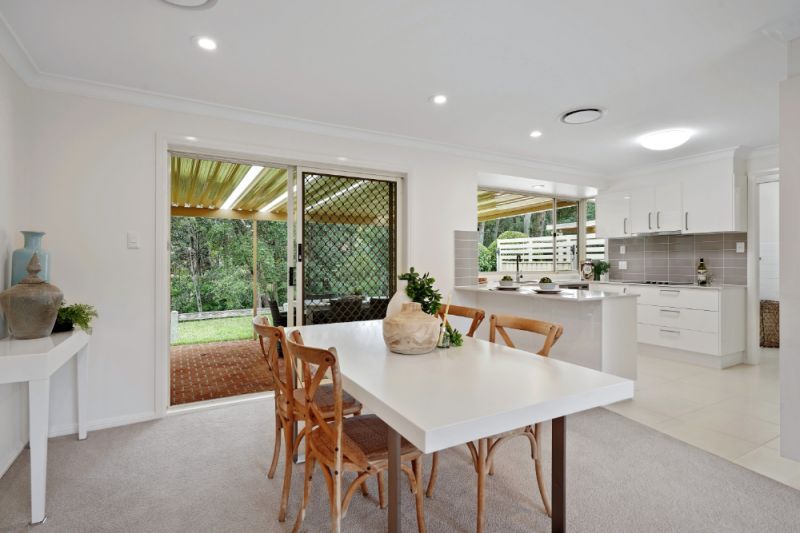 Sought after villa overlooking parklands