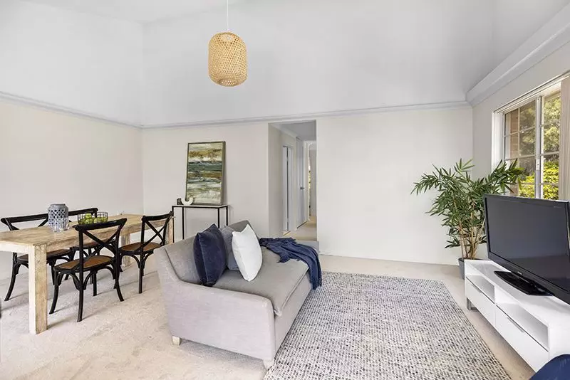 This beautifully renovated unit is located just a short stroll to the main clubhouse close to facilities and all the village activities.