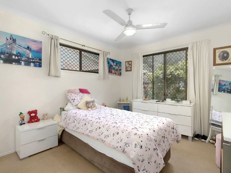 Burleigh Town Village, an Over 50's Pet friendly Residential Park