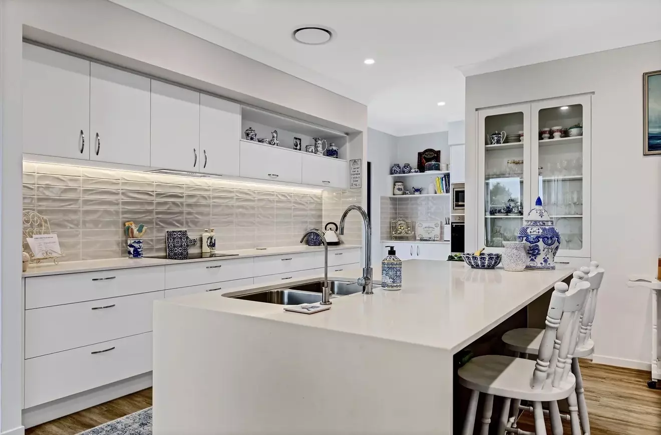 Halcyon Nirimba Luxury Lifestyle Resort - home 193  "Whitehaven"
