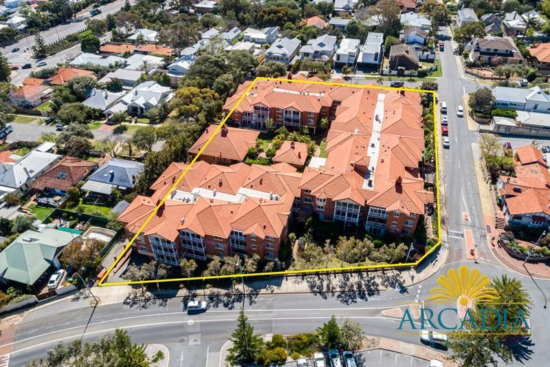 THE BEAUMONT SWANBOURNE - Top Floor 3 Bedroom North Facing Balcony