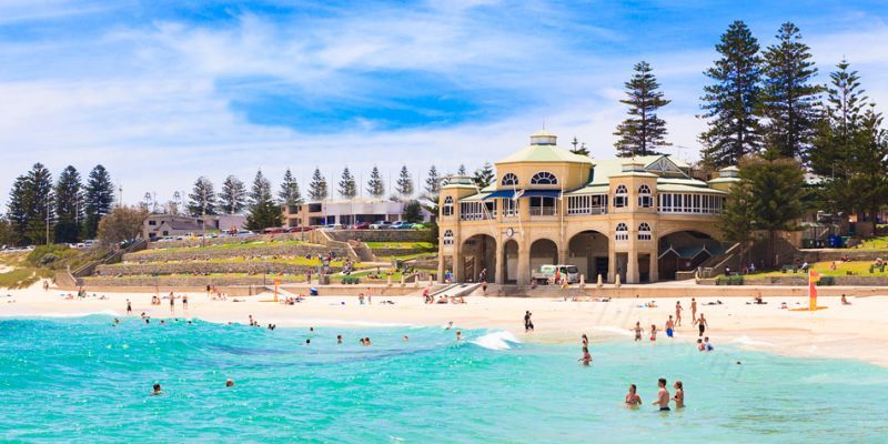 ARCADIA WATERS SWANBOURNE - Don't let this one get away!