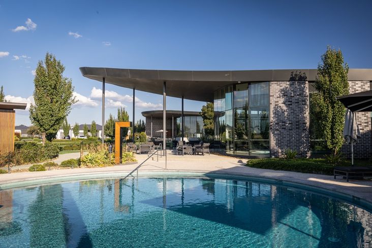 Tea & Tour Lifestyle Communities Wollert
