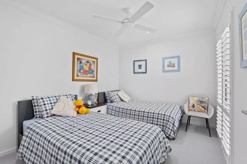 Site 135 - Established Kalbar