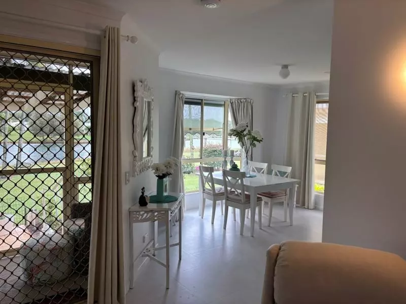 Panoramic Lake Views