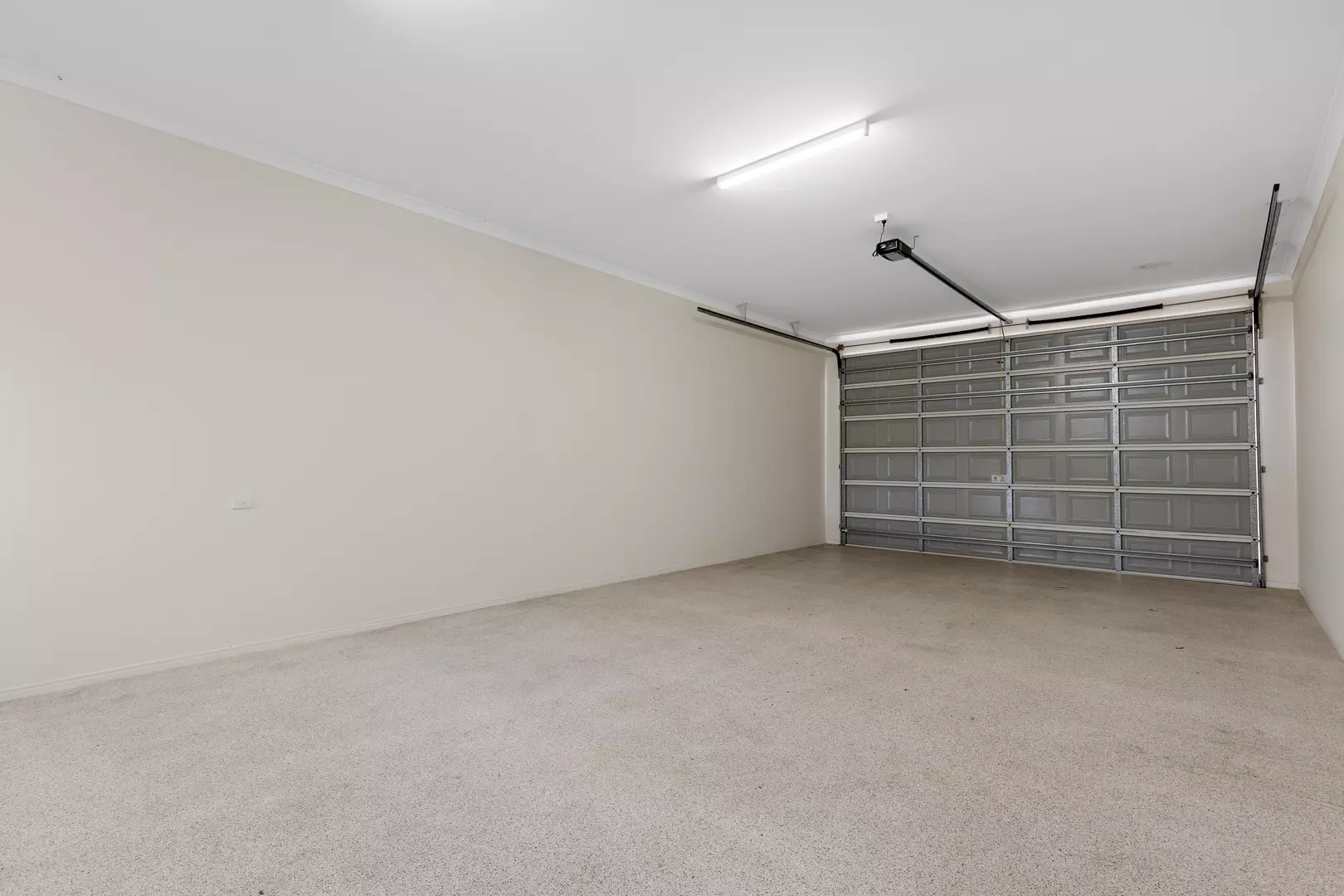 Home 95 | Lakeside Living