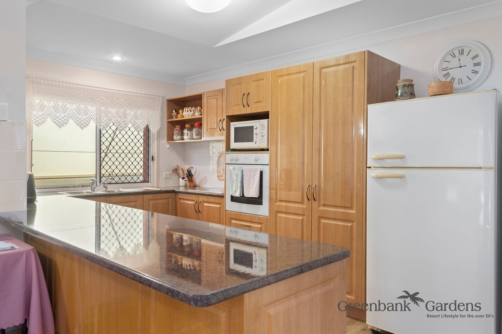 Just Listed – Stunning 3-Bedroom Home! - GREENBANK GARDENS