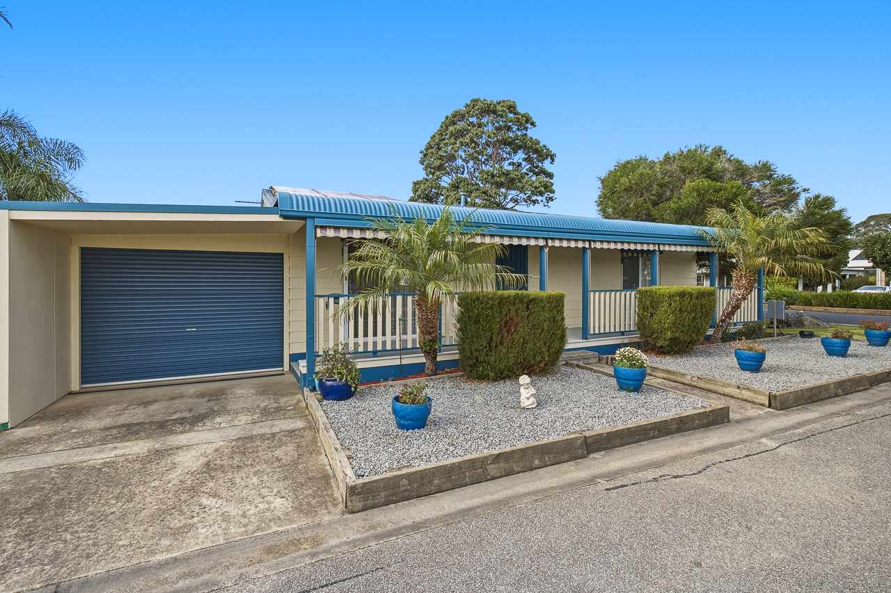 12 Breezeway Court, Bangholme - Palm Lake Resort, Willow Lodge