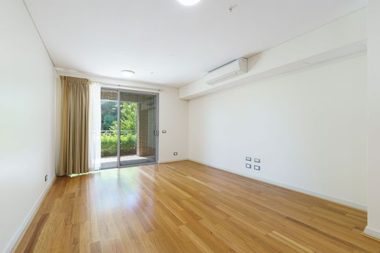 12/17 Segrave Street, Gwelup, WA 6018