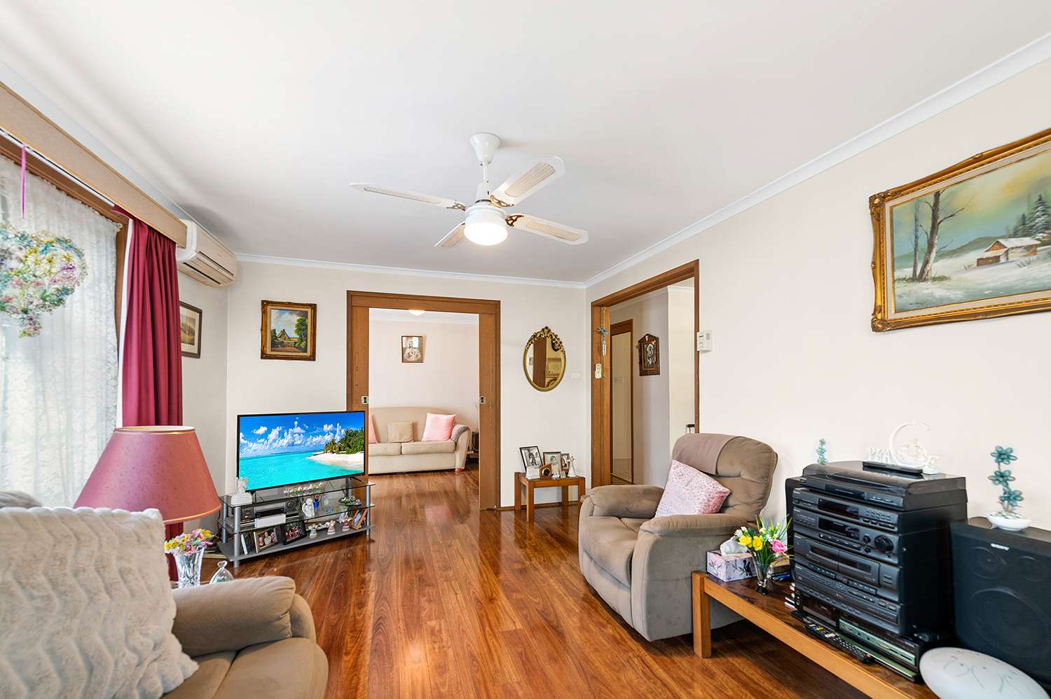 UNDER CONTRACT - Perfect Presentation - Huge Rooms, feel the space - Flex Floor Plan - Park 2 Cars