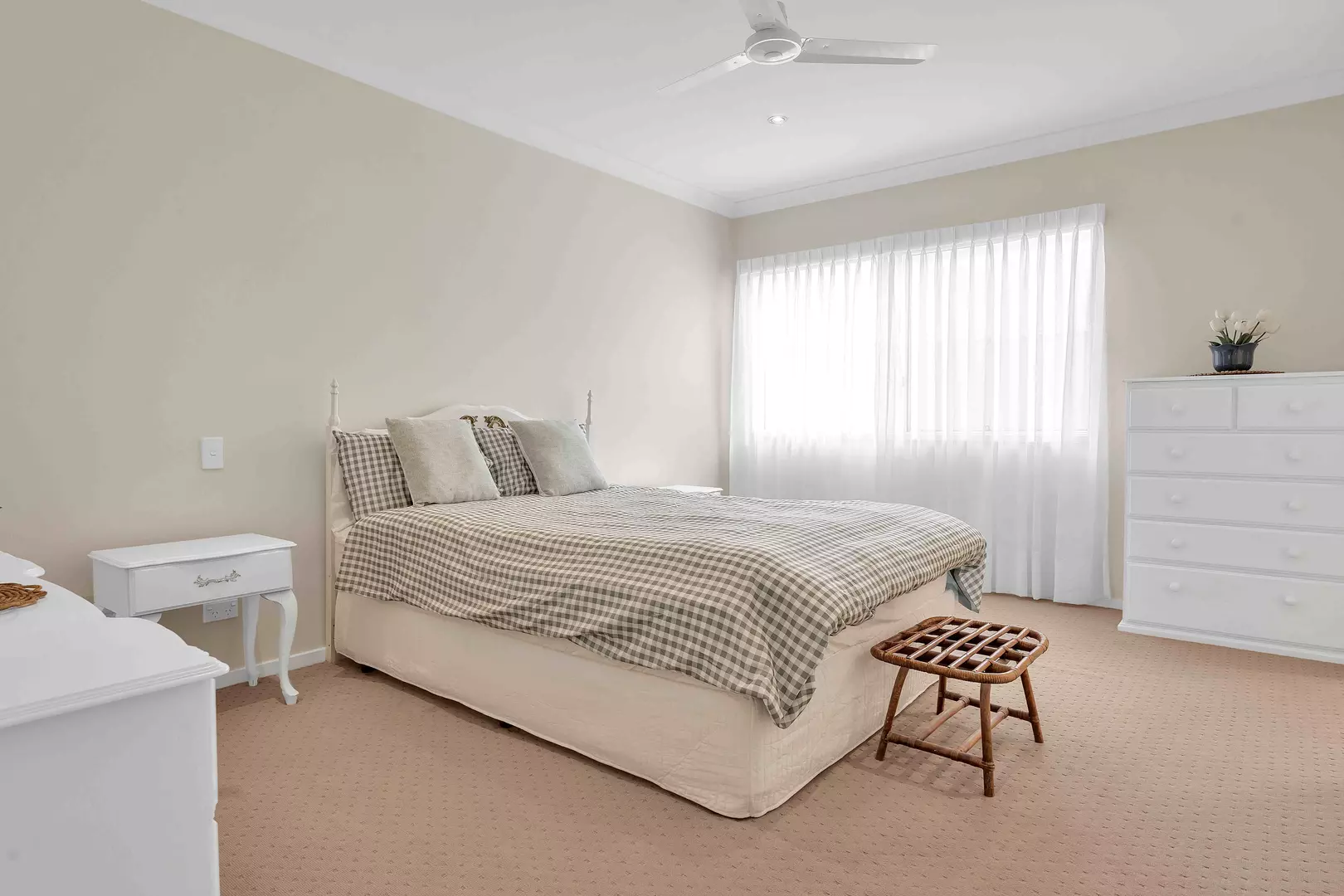 Home 200 PALM LAKE RESORT TRUGANINA