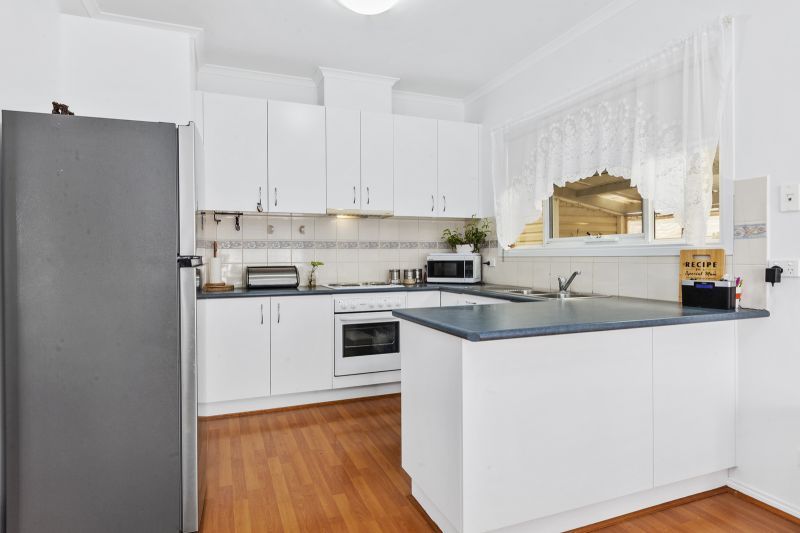 Vibrant Gardens & Beautifully Maintained Home !