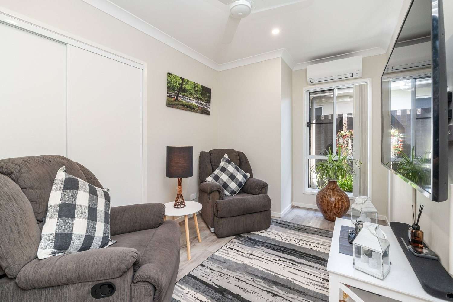 Stunning Alfresco, Stylish Living