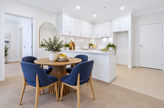 Large 2-bedroom, 2-bathroom ground-floor apartment